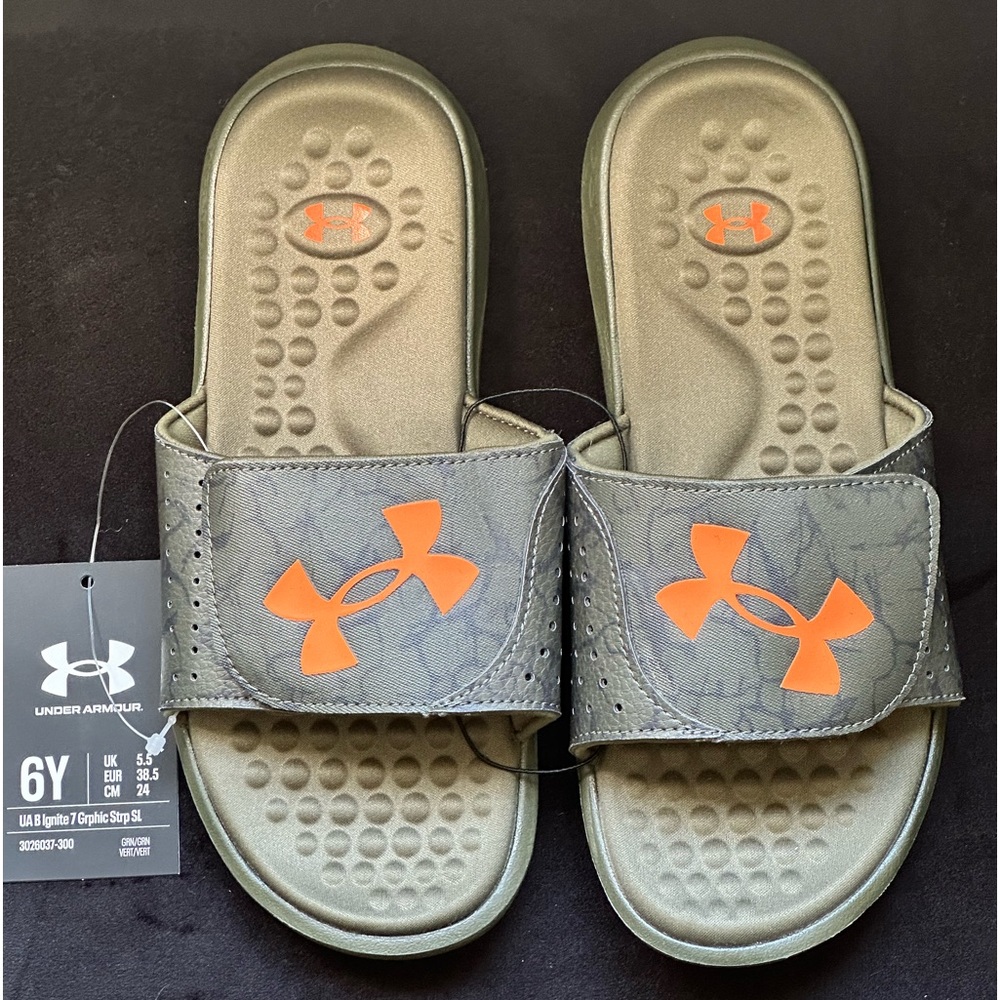 Under Armour Boys Adjustable Sandal Slides (Green / Orange) - 6Y GS Youth NEW - Picture 2 of 3